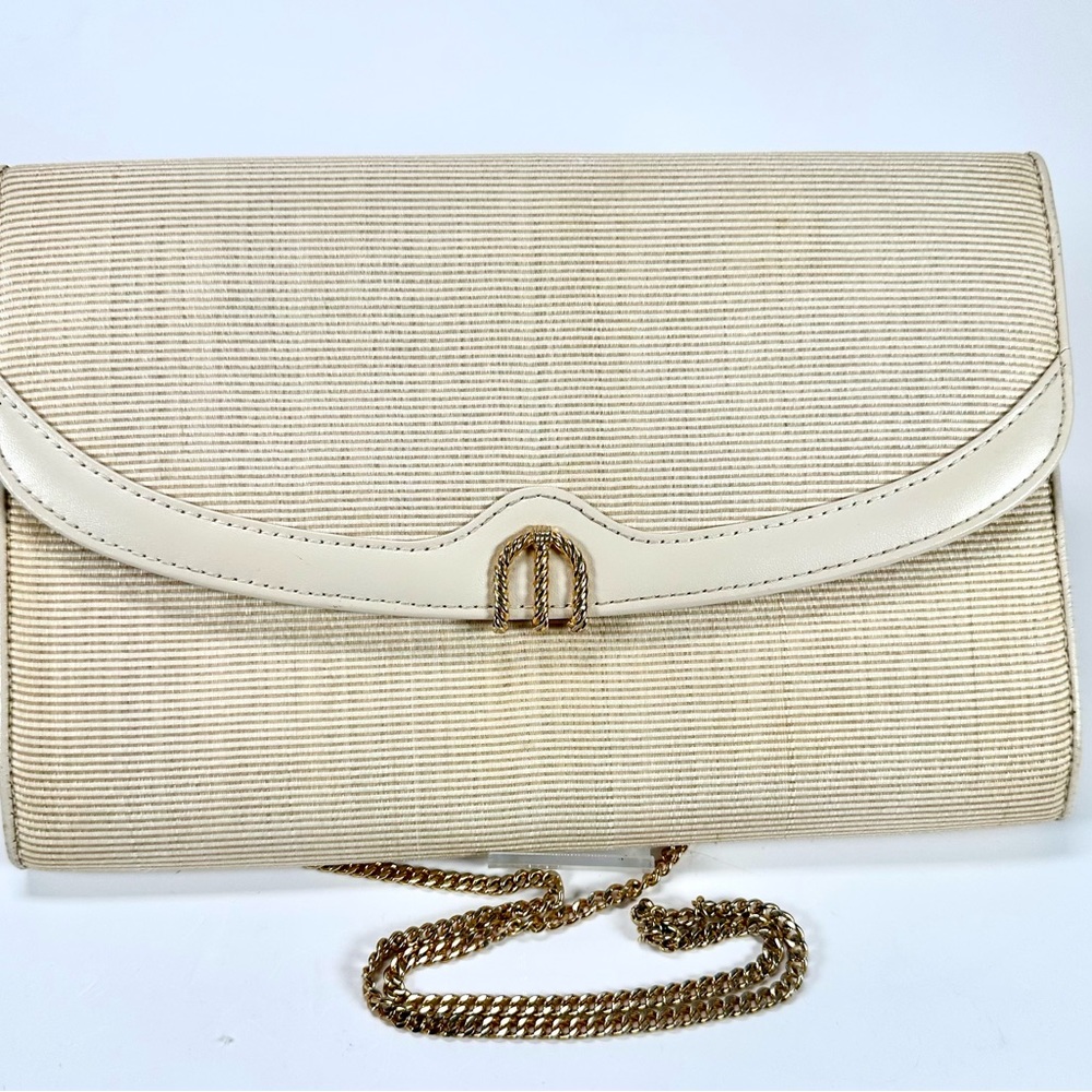 Great Condition Wild Horse Shoulder Clutch Bag